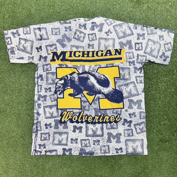 Vintage Michigan Wolverines TShirt Mens tee 80’s All Over PRINT Men’s Size XL - Picture 4 of 7